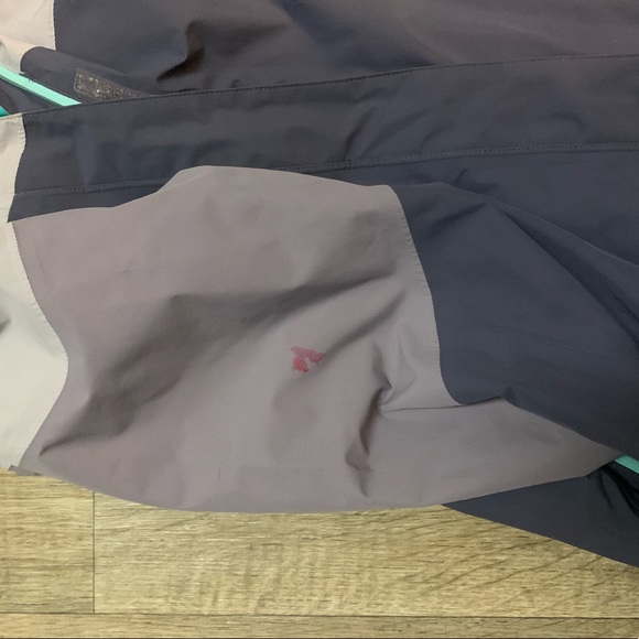 The North Face Grey Colorblock Outer Shell Coat - Picture 4 of 5